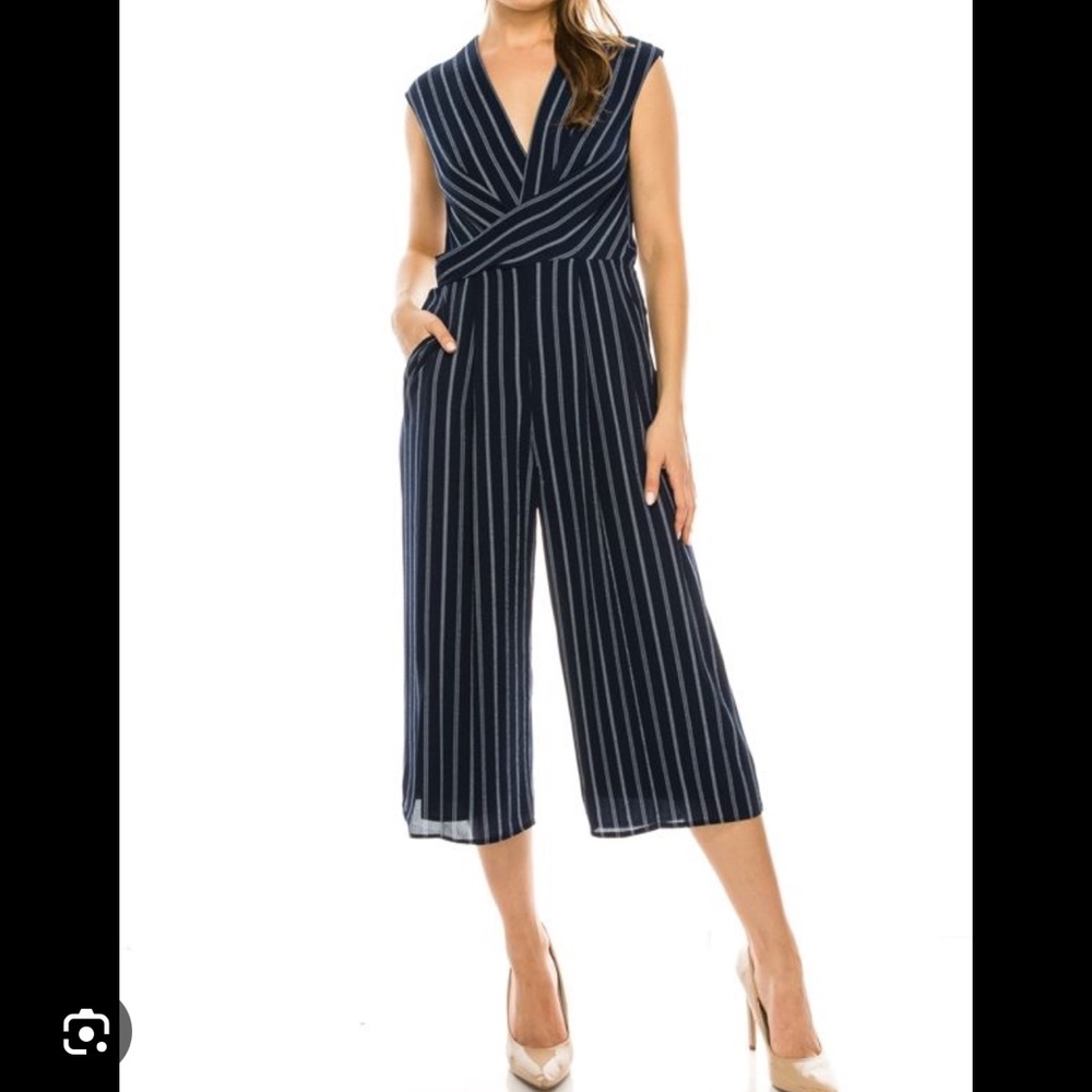 Maggy London jumpsuit - Navy